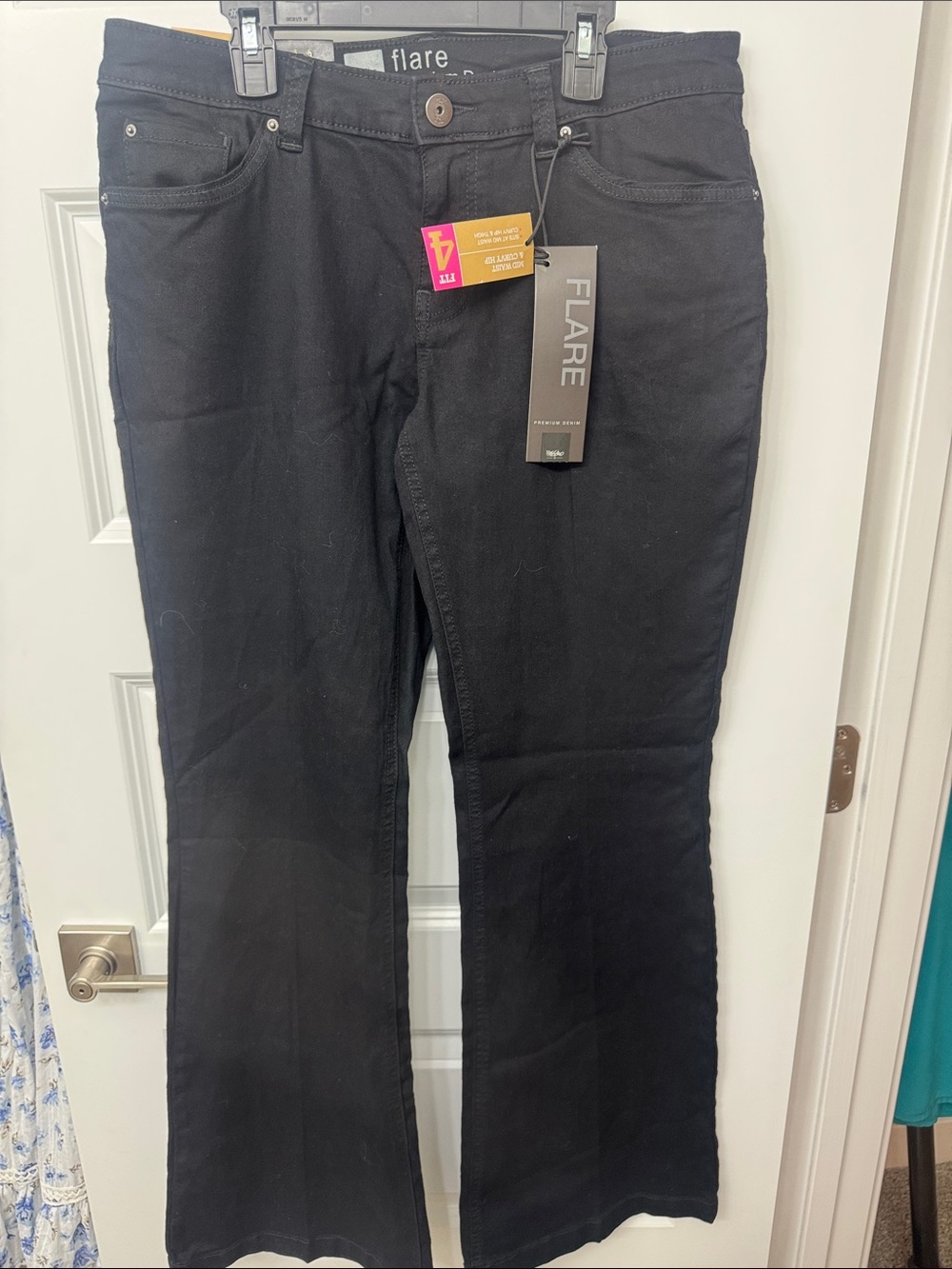 Flare High-Rise Women's Black Jeans - Flare